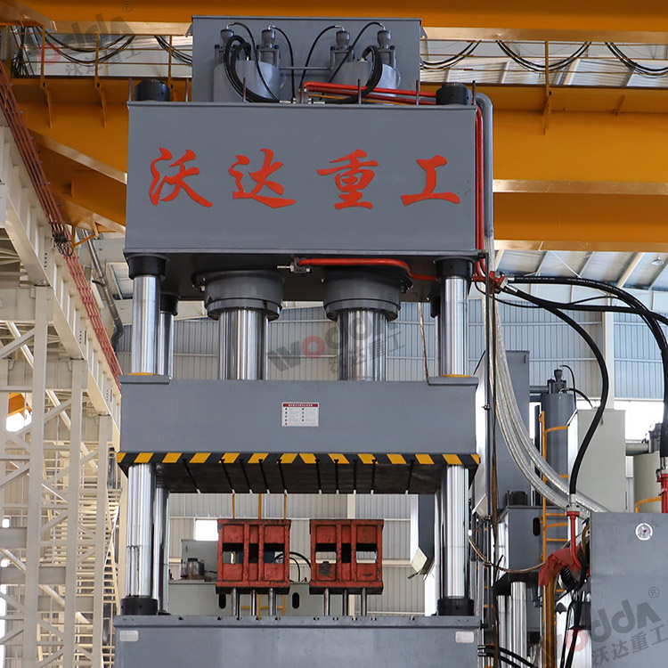 1000液壓機(jī)（立柱、油缸）